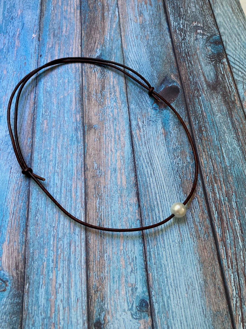 Freshwater Pearl Necklace on Leather Cord