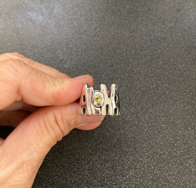 ALOHA Ring with Topaz