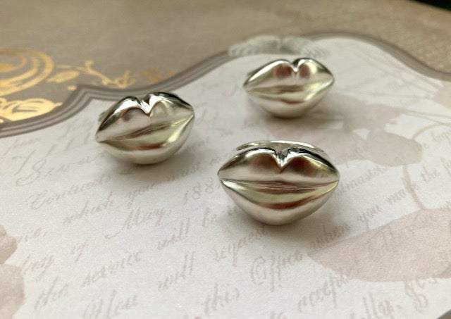 Hot Lips Ring - Sterling Silver