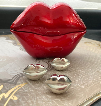 Hot Lips Ring - Sterling Silver