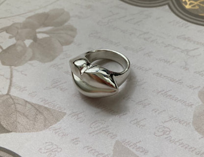 Hot Lips Ring - Sterling Silver