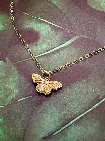 Monarch Butterfly Pendant in 18k Gold