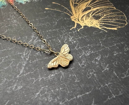 Monarch Butterfly Pendant in 18k Gold