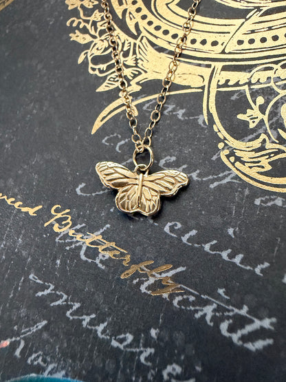 Monarch Butterfly Pendant in 18k Gold