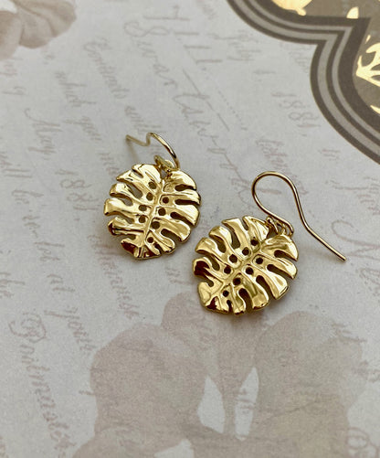 Monstera Leaf Earrings in 18k Gold