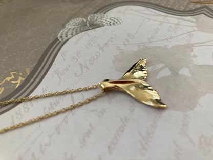 Humpback Whale Tail Pendant in 18k Gold