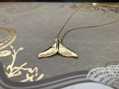 Humpback Whale Tail Pendant in 18k Gold