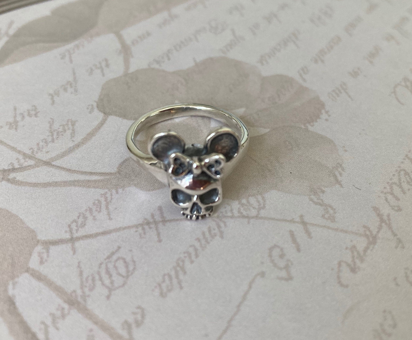 Miss Mouse Skully Skull Ring