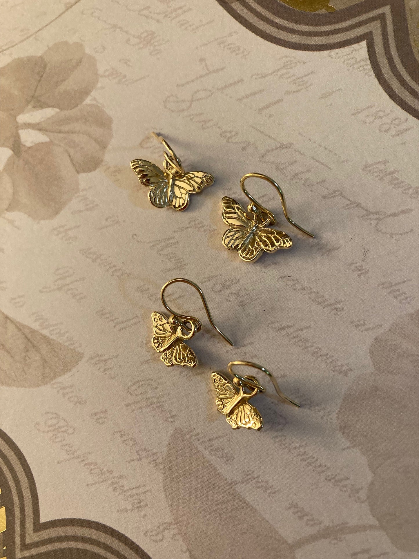 18k Gold Kamehameha Butterfly Earrings