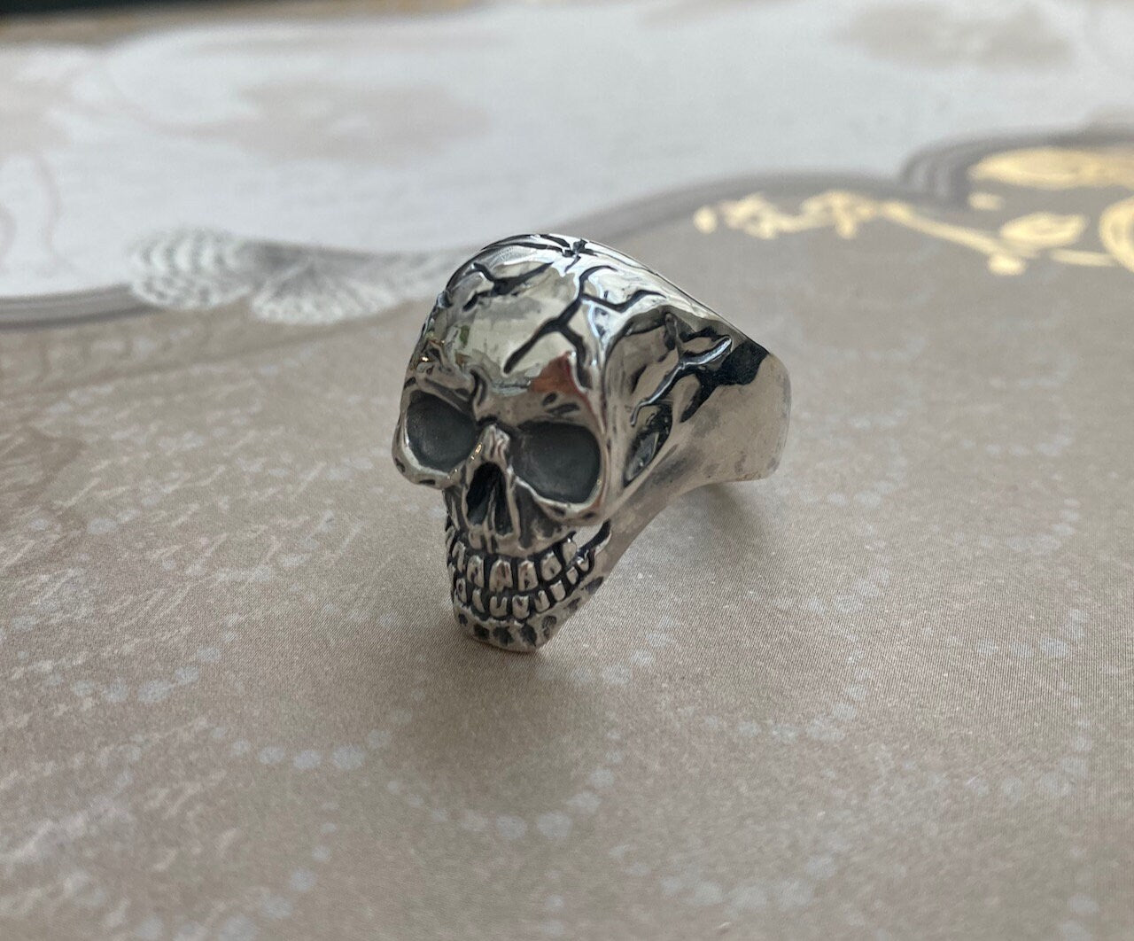 Skull Ring Classic - Sterling Silver