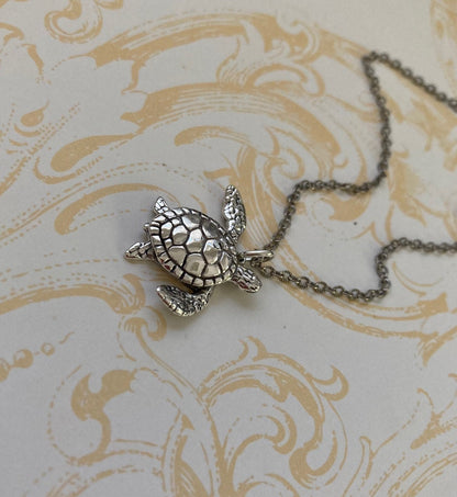 Honu - Hawaiian Green Sea Turtle Pendant in Sterling Silver