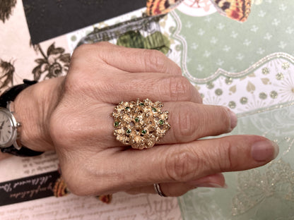 Green Diamond and 18k Gold Lace Coral Ring