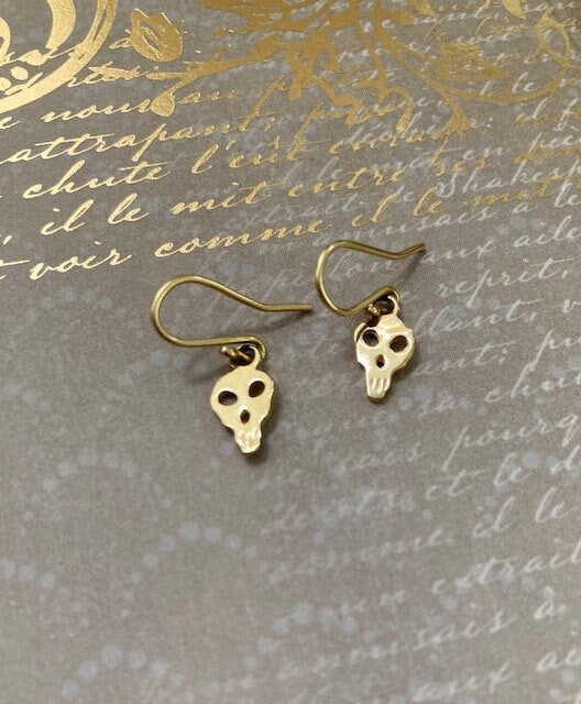 Gold Skull Cutout Earrings 18k