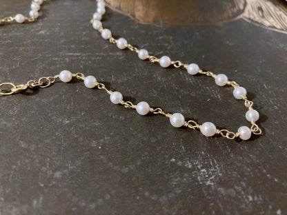 Baby Akoya Pearl Necklace 18k Gold