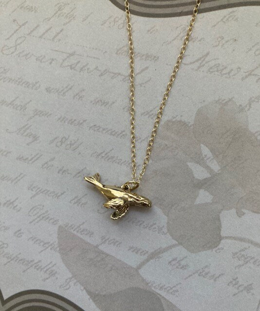 Baby Humpback Whale Pendant in 18k Gold